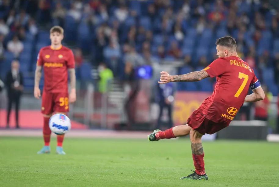  迪巴拉任意球绝平罗马保留争冠火种  